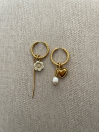 Image 2 of Ensemble 4 charms PEONIE beige  