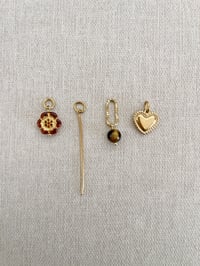 Image 1 of Ensemble 4 charms PEONIE Ambre 