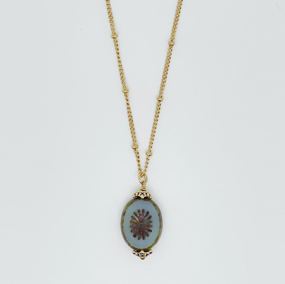 Image of Collier Helvine