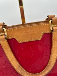 Image 2 of Louis Vuitton Brea MM Dark Pink Patent Leather Bag
