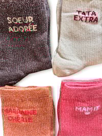 Image 2 of Chaussettes hautes à paillettes "FAMILY" & "PARFAITE"