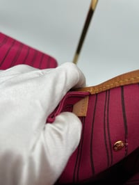 Image 15 of Louis Vuitton Neverfull MM Monogram Dark Pink 