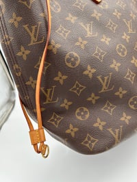 Image 11 of Louis Vuitton Neverfull MM Monogram Dark Pink 