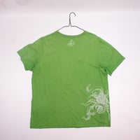 Image 2 of Nadie Es Ilegal Green Tee
