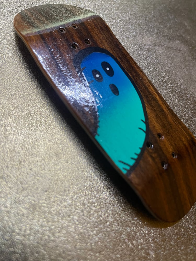 Image of New Mold - Airbrushed Family Worm Teal/Blue Fade (1 of 1)