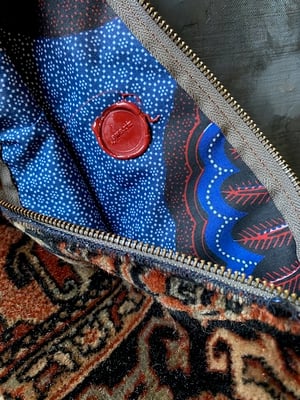 Image of carpet pouch - no. 21
