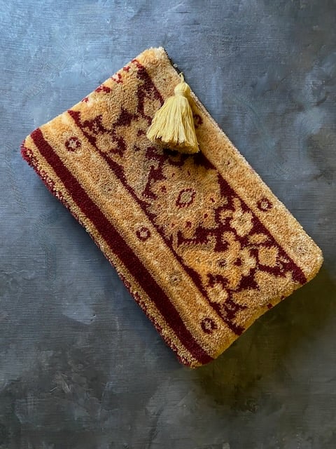 Image of carpet pouch - no. 22