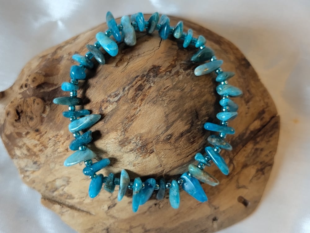 Image of ‘1210’. Neon Apatite Stone Bracelet by BDS.