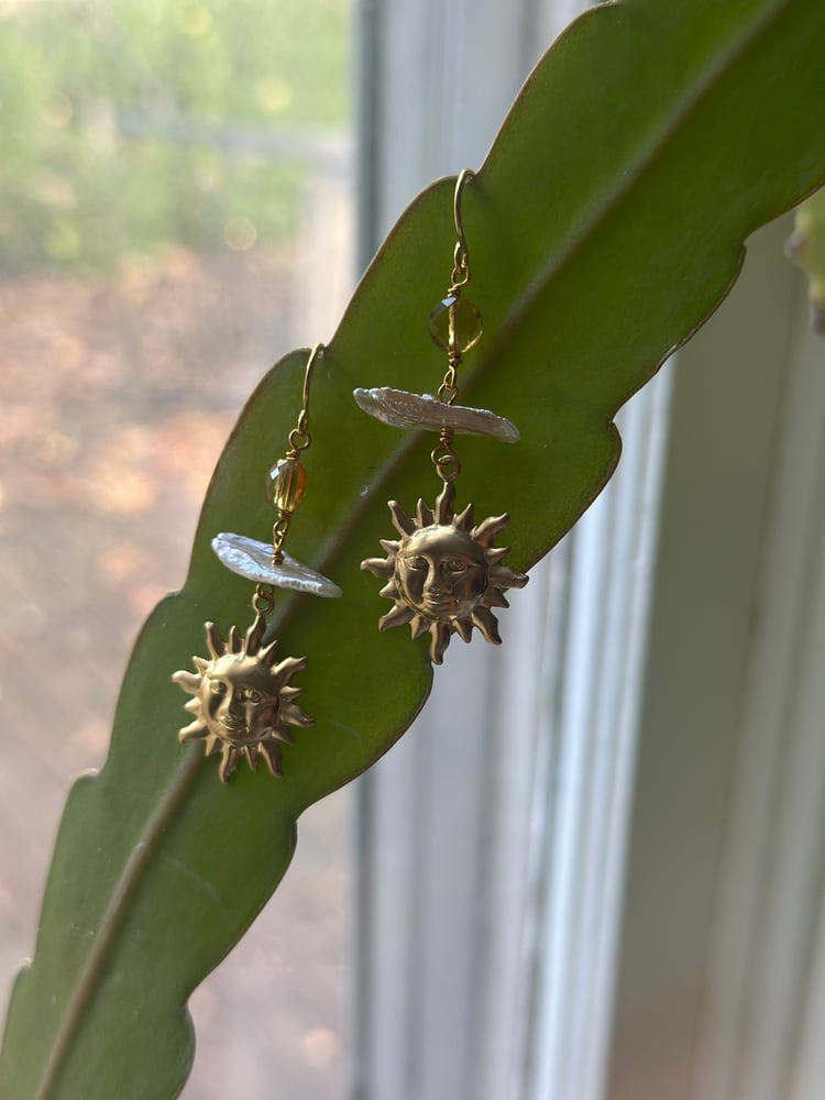 Image of small sun stack