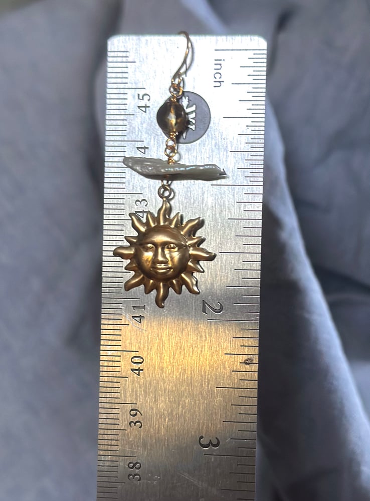 Image of small sun stack