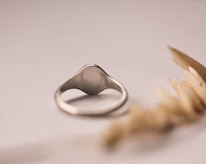 Image of Botanical Engraved Signet ring (made in silver or 9ct gold)