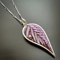 Image 1 of Lavender Leaf with Pearl