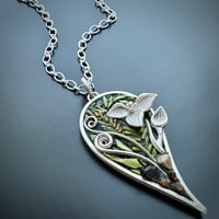 Image 1 of Trillium in Leaf Pendant 
