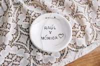Image 7 of Porta Alianzas Personalizado de Cerámica