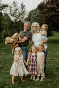 Image 1 of $250 OFF EXTENDED FAMILY SESSION