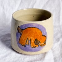 Image 2 of Biiig Stretch Cup