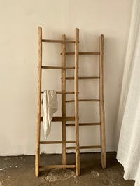 Image 1 of Échelle ancienne