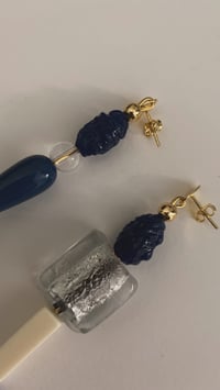 Image 3 of CLASSIC BLUE WHITE