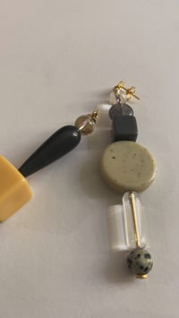 Image 2 of ILLUMINATING ULTIMATE GRAY