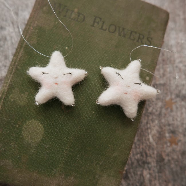 sleepy star ornament