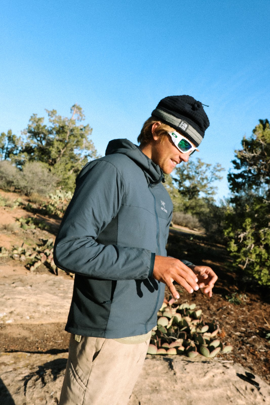 【RONE PARC】Spangle shaggy beanie Chevron Faux Fur Beanie Band | Lack of Color [US]