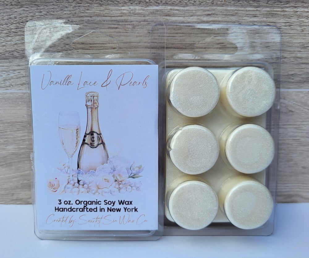 Image of Vanilla Lace & Pearls