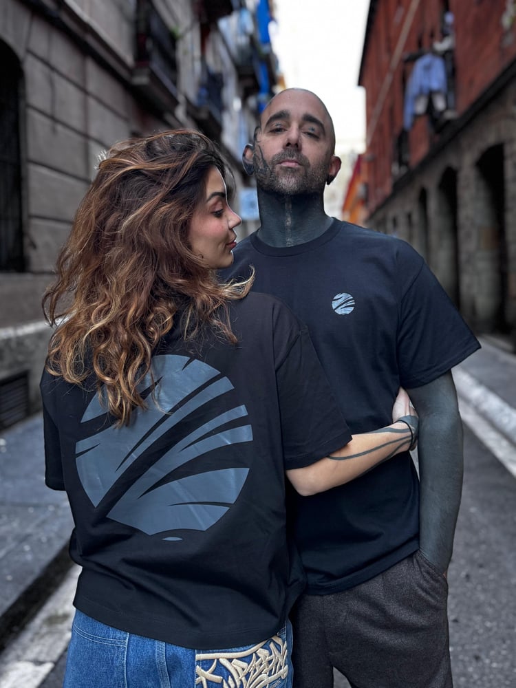 Image of Black t-shirt - Jotatattooer