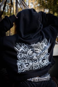 Image 2 of Tekno Priestess