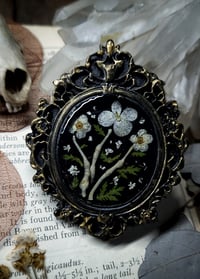 Image 3 of Chameleon Ribs and Floral Mini Wall Frame - Oval