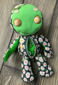 Image 3 of Daisy Baby