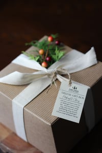 Image 2 of Deluxe Gift Boxes