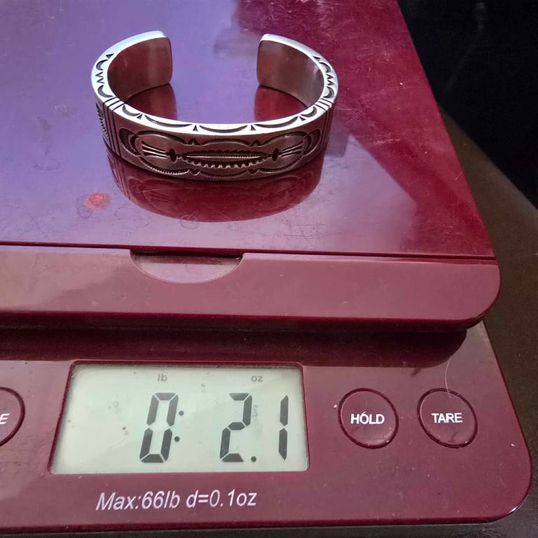 Vintage Navajo Jennifer Curtis heavy sterling silver heavy bracelet Image 3