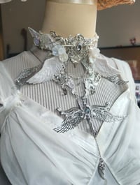 Image 5 of Sunday Necklace
