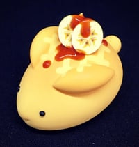 Manjūsagi: WAFFLE BANANA CARAMEL