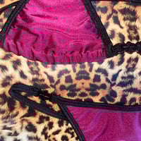 Image 2 of ♡☆ﾟsmall t-back g and small regular cup .*･｡ﾟ