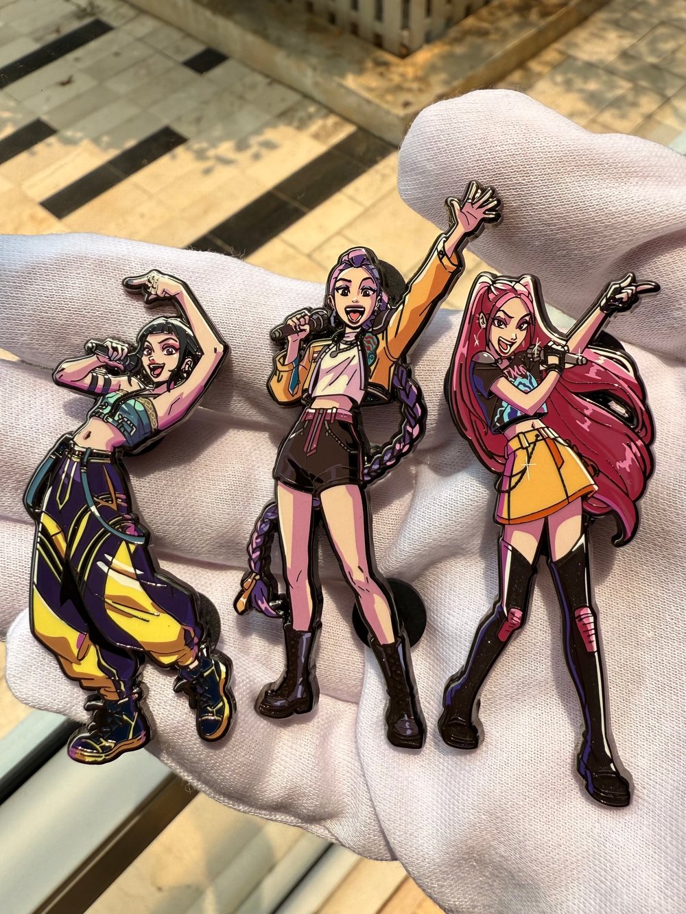 Image of HUNTR/X “HOW IT’S DONE” - In Hand!