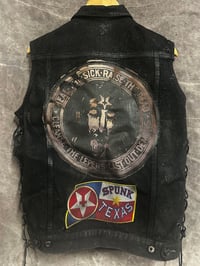 Image 2 of WAXED VEST DELUX