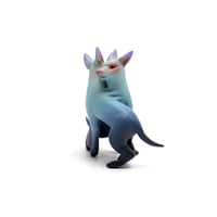 Image 2 of Quick Study (teal) by Erika Sanada