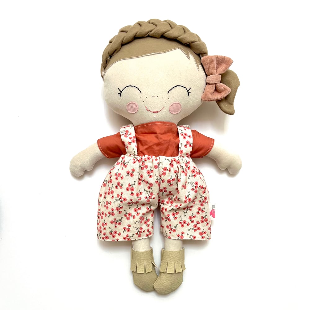 Image of • a n i k a • s a b i n a •