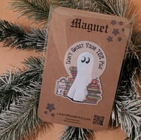 Image 1 of Vinyl Magnet--Swoopy Ghost Don't Ghost Your TBR Pile