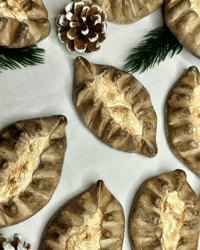 Image 1 of Karjalanpiirakka savityö