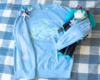 Image 3 of [NEW ARRIVAL] Snowy Miku Sweatshirt