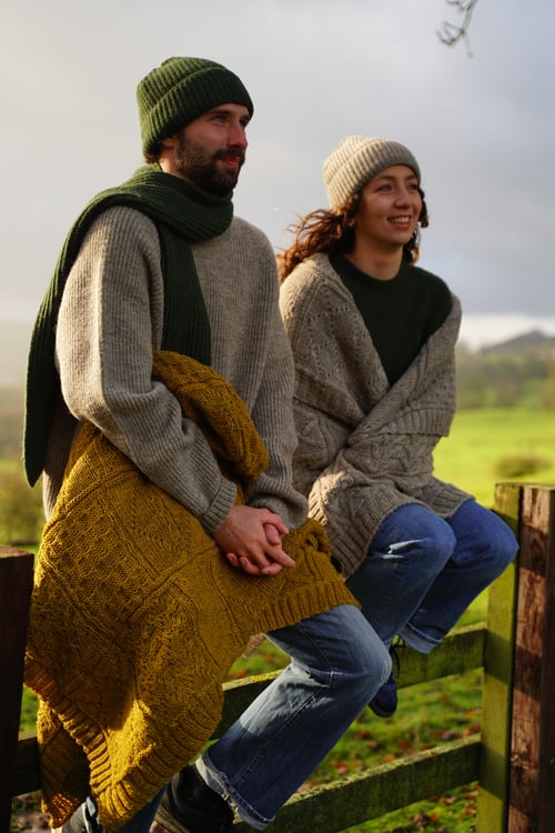 Image of Izzy Lane Men's Sweater - Natural Grey