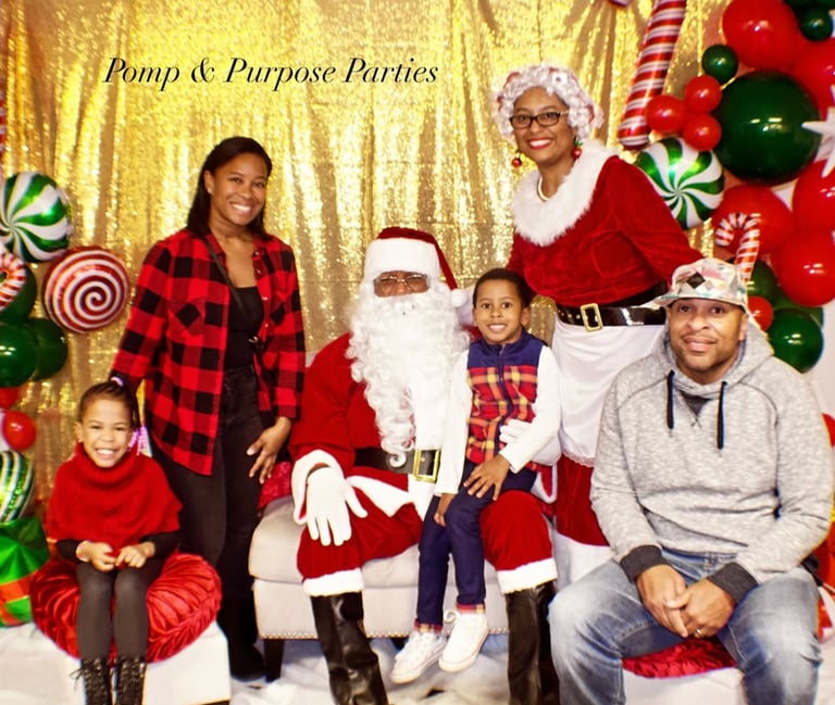 Meet & Greet Mr. & Mrs. Soul Santa Claus Image 9