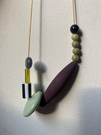 Image 1 of GARGANTILLA GRANADA MENTA CIRCO