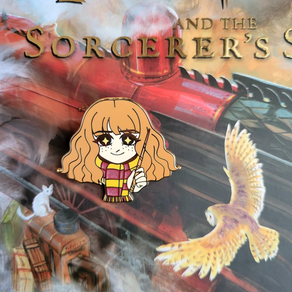 Image of Gold Harry Potter Pins