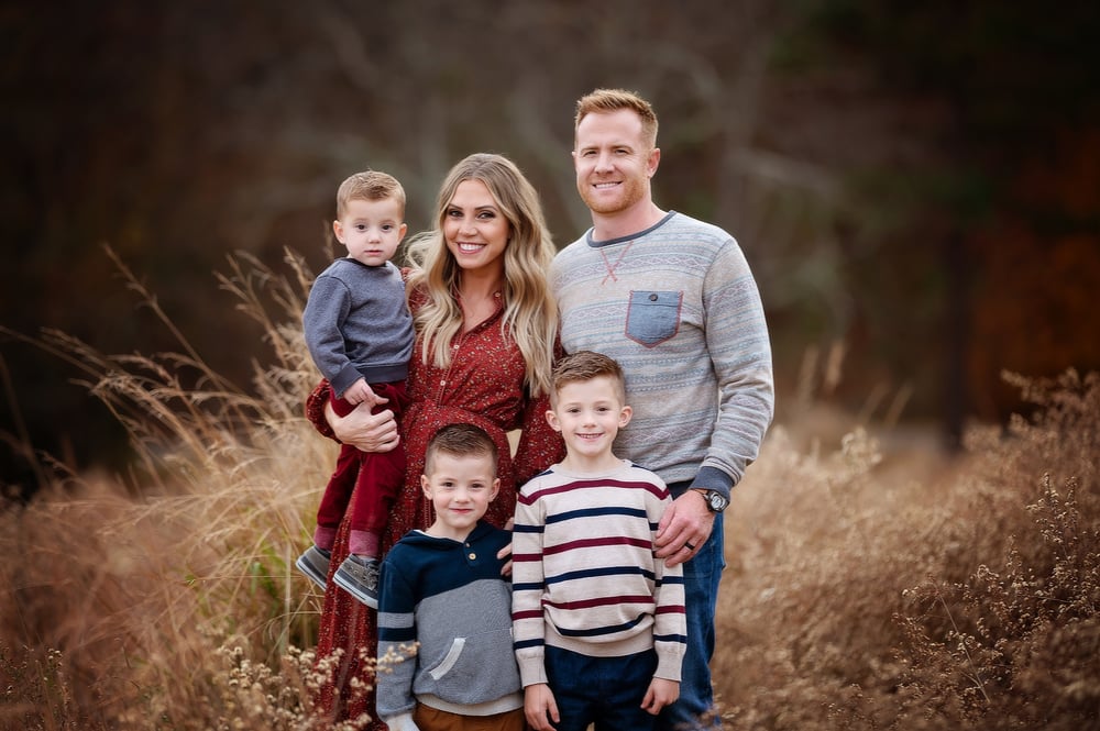 Image of Black Friday Sale!  Get a Full Session for the Price of a Mini!  Save $125!