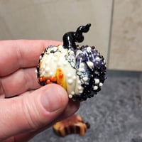 Image 8 of XL. Festive & Fun Pumpkin - Flamework glass sculpture