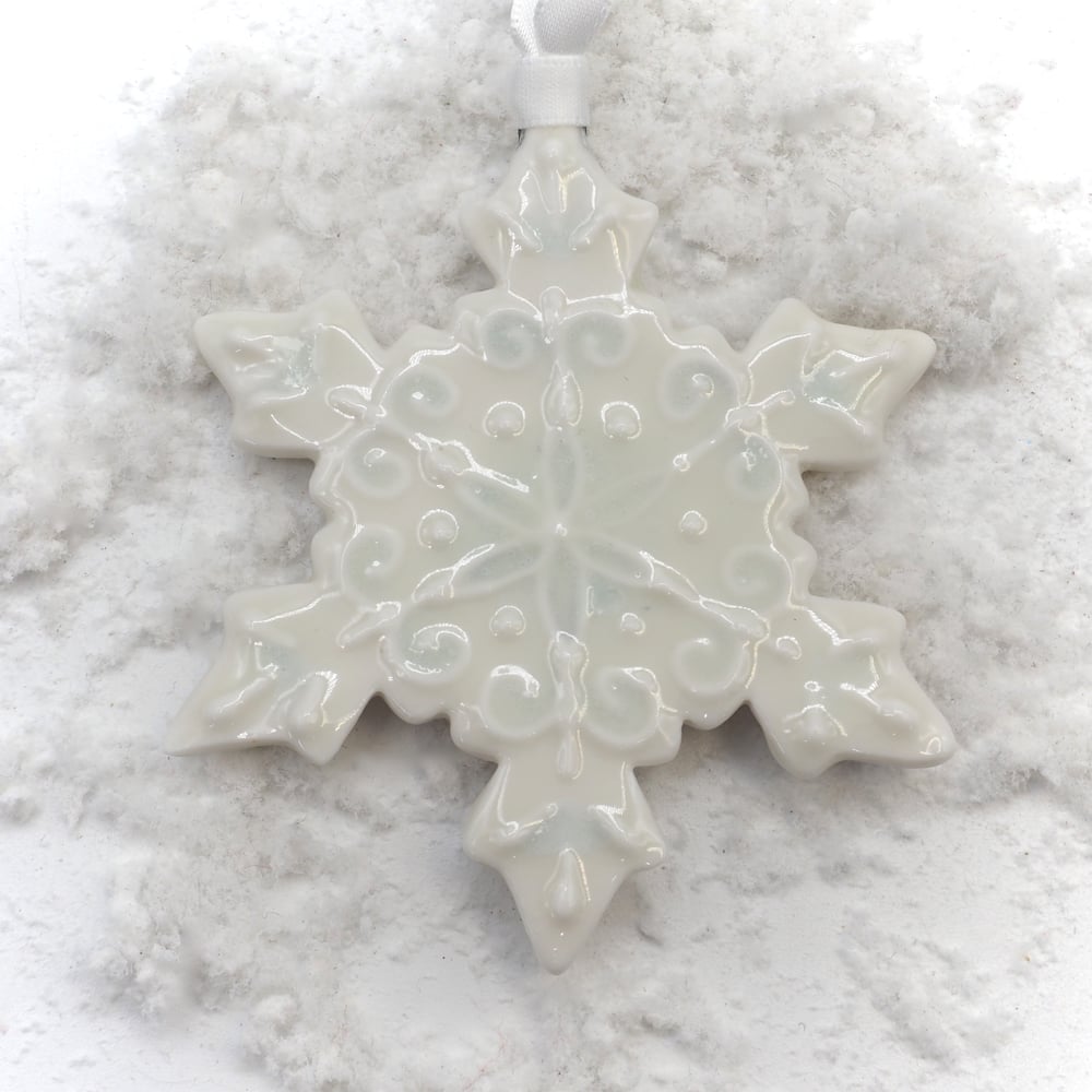 Image of Porcelain Snowflake Ornament 005