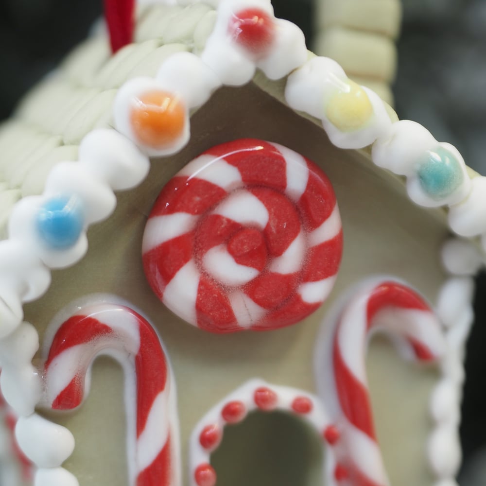 Image of Gingerbread House Ornament 004